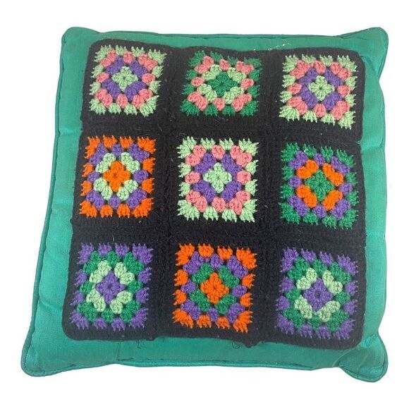 Vintage Hand Made Throw Pillow Crochet Granny Square Boho Decor Green Roseanne - Picture 1 of 8